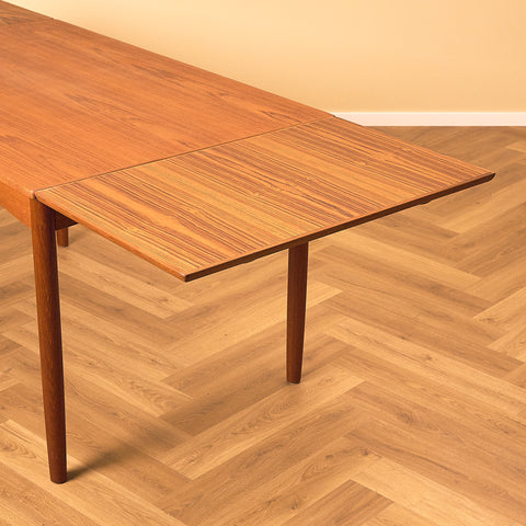 Extendable Teak Dining Table