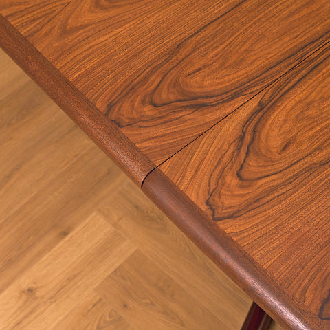 Danish dining table in Santos rosewood by Skovby Møbelfabrik
