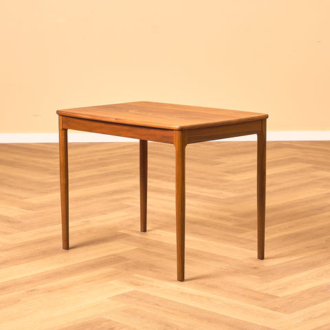 Swedish side table in teak by Yngvar Sandström for AB Seffle möbelfabrik