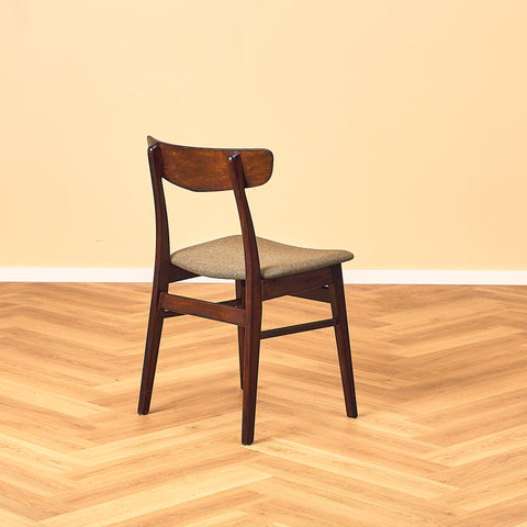 Danish dining chairs in teak and beech by Findahl Møbelfabrik, model 'Møsbol'