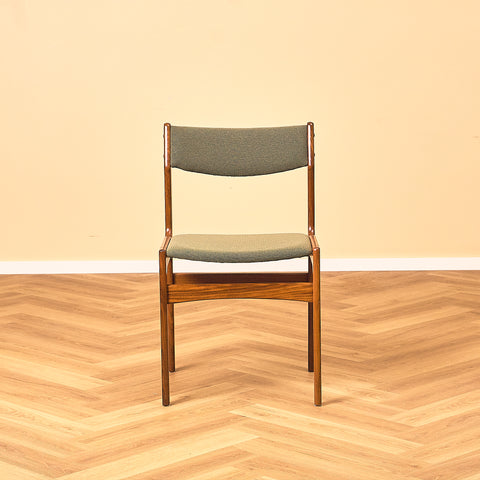 Danish dining chairs in walnut by Erik Buch for Nova Stolefabrik