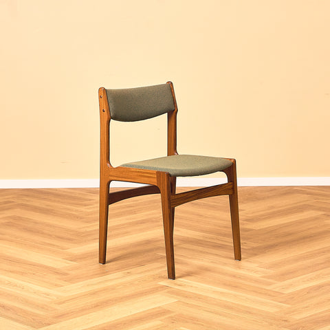 Danish dining chairs in walnut by Erik Buch for Nova Stolefabrik