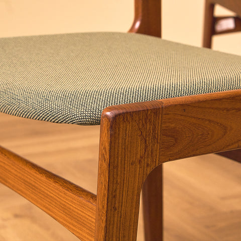 Danish dining chairs in walnut by Erik Buch for Nova Stolefabrik