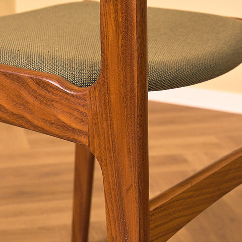 Danish dining chairs in walnut by Erik Buch for Nova Stolefabrik