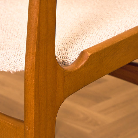Danish set of 8 dining chairs in beech by Erik Buch for Nova Stolefabrik