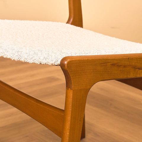 Danish set of 8 dining chairs in beech by Erik Buch for Nova Stolefabrik