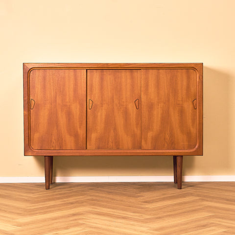 Dansk skänk i teak