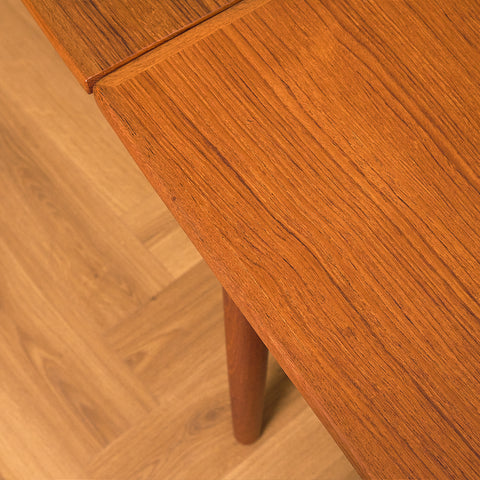 Danish dining table in teak