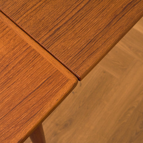 Danish dining table in teak