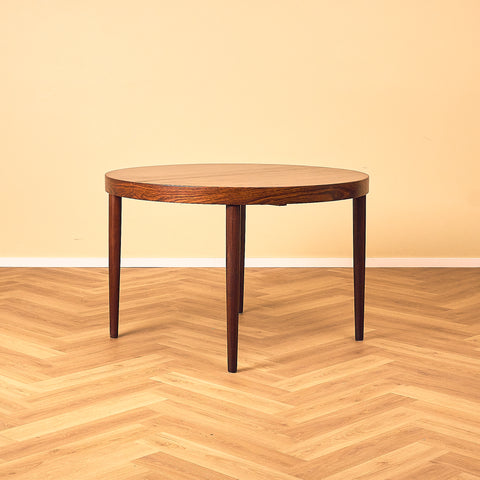 Danish round dining table in Santos rosewood by Villy Schou Andersen