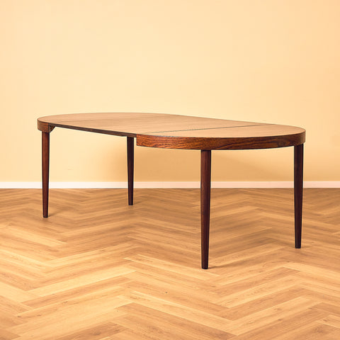 Danish round dining table in Santos rosewood by Villy Schou Andersen
