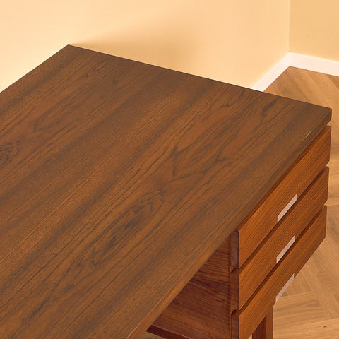 Danish writing desk in teak, model 'EP 401' by Kai Kristiansen for Feldballes Møbelfabrik