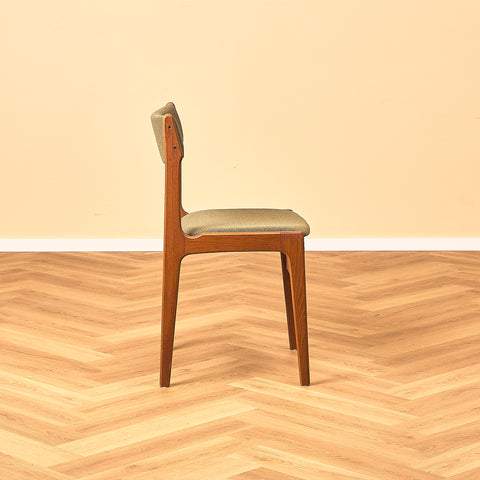 Danish dining chairs in teak by Erik Buch for Nova Stolefabrik