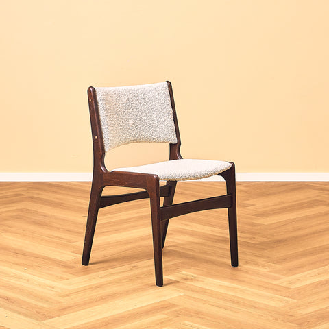 Danish dining chairs in stained oak by Erik Buch, model 89
