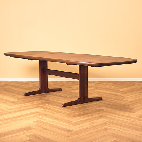 Skovby Dining Table in Mahogany