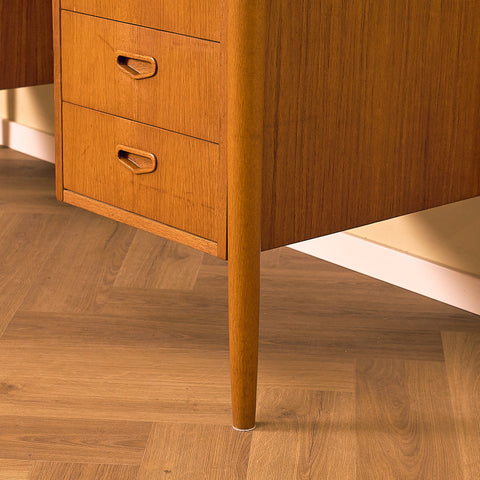 Swedish writing desk in teak and oak