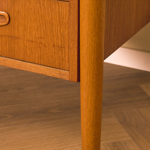 Swedish writing desk in teak and oak