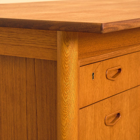 Swedish writing desk in teak and oak