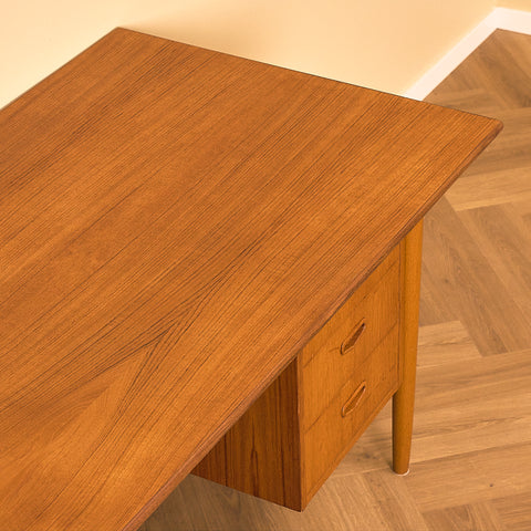 Swedish writing desk in teak and oak