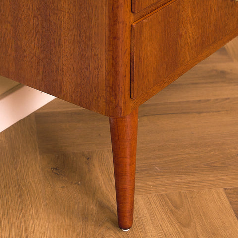 Swedish chest of drawers in mahogany