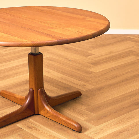 Danish round coffee table in solid teak by Salling Stolefabrik, Durup
