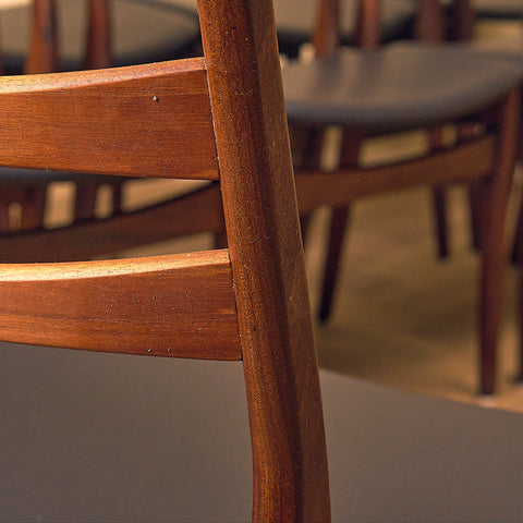 Danish set of 10 dining chairs in Santos rosewood