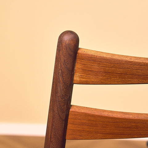 Danish set of 10 dining chairs in Santos rosewood