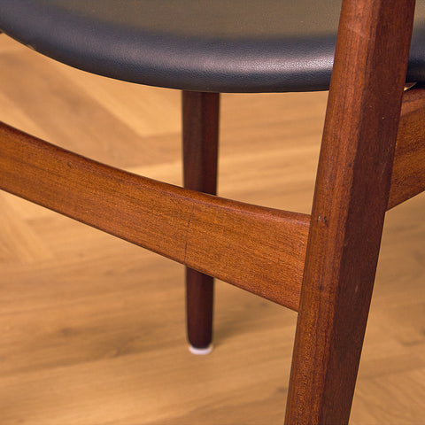 Danish set of 10 dining chairs in Santos rosewood