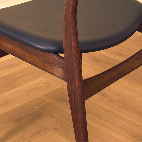 Danish set of 10 dining chairs in Santos rosewood