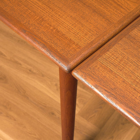 Danish dining table in teak