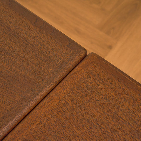 Danish dining table in teak