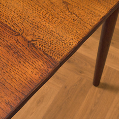Danish dining table in Santos rosewood 'Arne Vodder style'