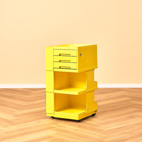 Italian file cabinet 'Stile' by Giovanni Pelis for Neolt