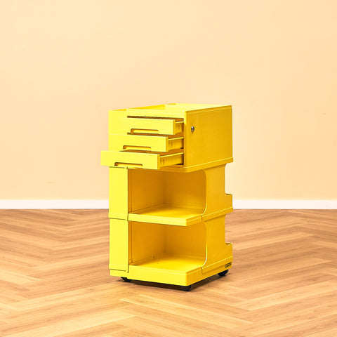 Italian file cabinet 'Stile' by Giovanni Pelis for Neolt