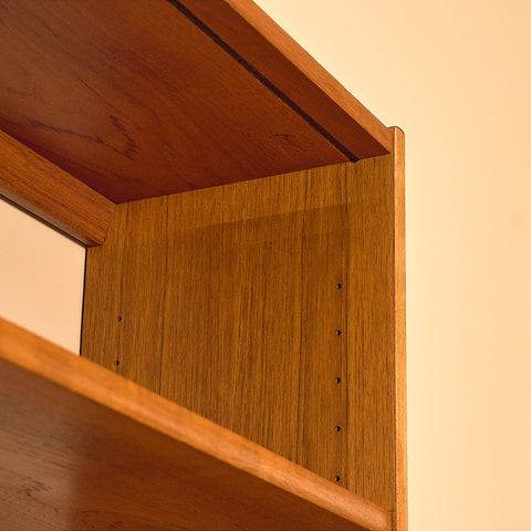 Swedish bookshelf in teak by B. Fridhagen for Bodafors