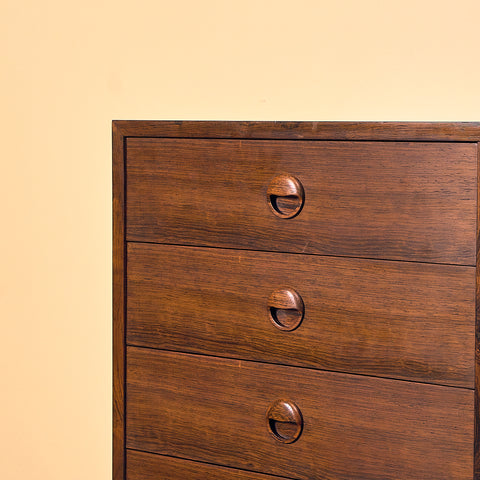 Santos Rosewood Chest of Drawers with Eight Drawers
