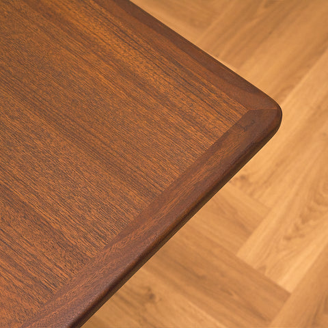 Danish dining table in teak