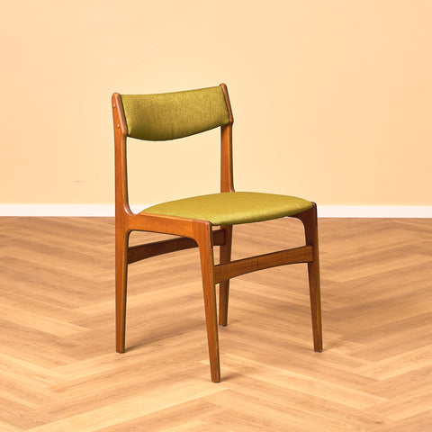 Danish set of 4 dining chairs by Erik Buch for Nova Stolefabrik