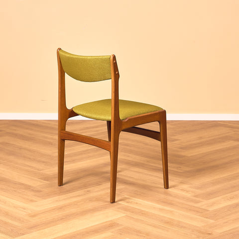 Danish set of 4 dining chairs by Erik Buch for Nova Stolefabrik