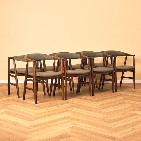 Danish dining armchairs in walnut 'model 213' by Thomas Harlev for Farstrup