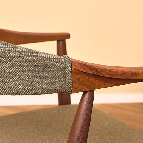 Danish dining armchairs in walnut 'model 213' by Thomas Harlev for Farstrup