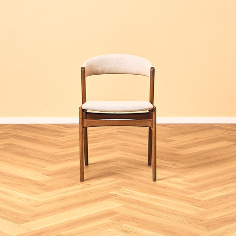 Danish dining chairs by Høng Stolefabrik