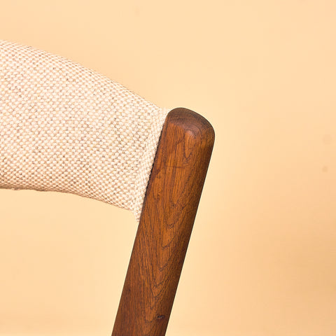 Danish dining chairs by Høng Stolefabrik