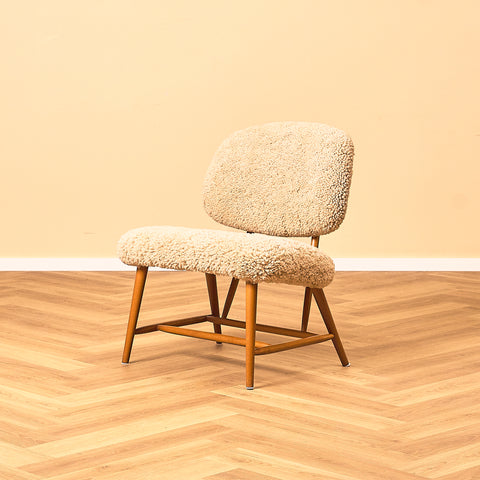 Swedish armchair in beech, model ”TeVe” by Alf Svensson for Studio Ljungs Industrier