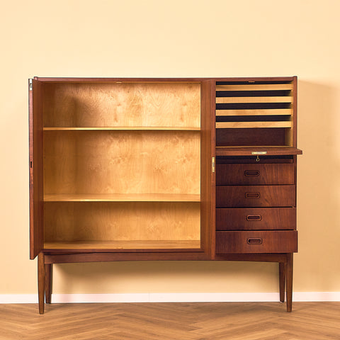 Danish highboard in teak and oak