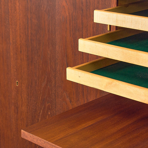 Danish highboard in teak and oak