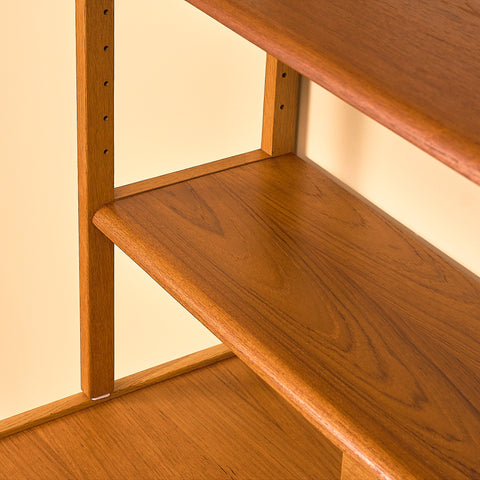 Swedish bookshelf in teak and oak by B. Fridhagen for Bodafors