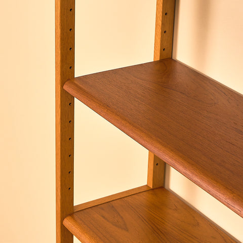 Swedish bookshelf in teak and oak by B. Fridhagen for Bodafors
