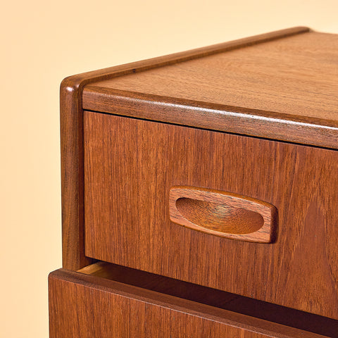 Danish chest of drawers in teak in Kai Winding style
