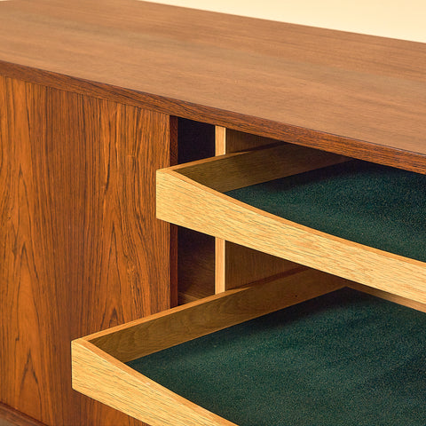 Dansk sideboard i Santos-rosenträ